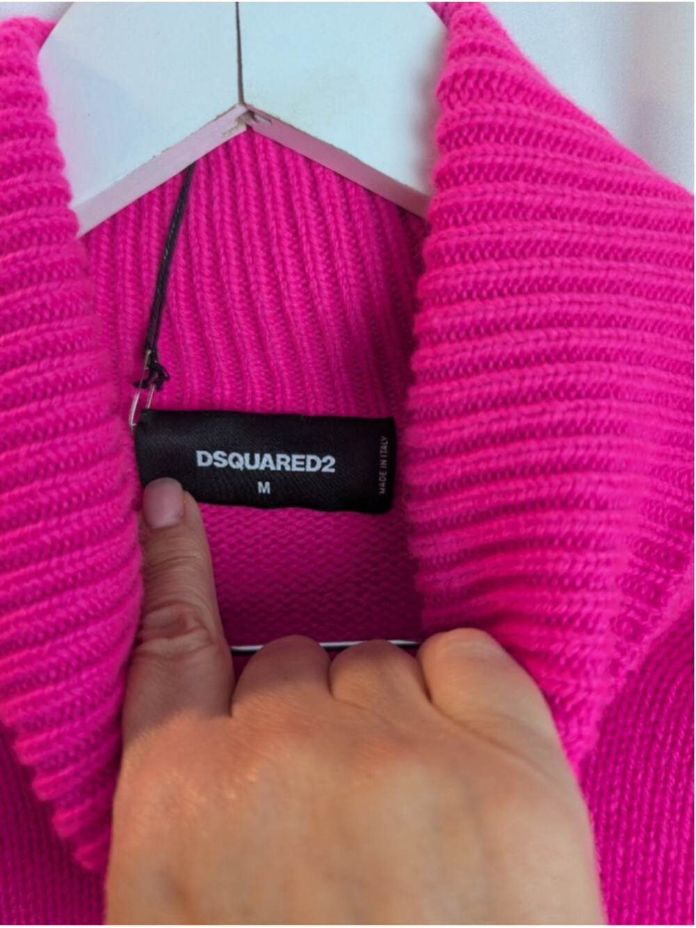DSQUARED2 Oversized Neon Hot Pink Turtleneck Sweater Knit Luxury Pullover M BNWT - Picture 7 of 14